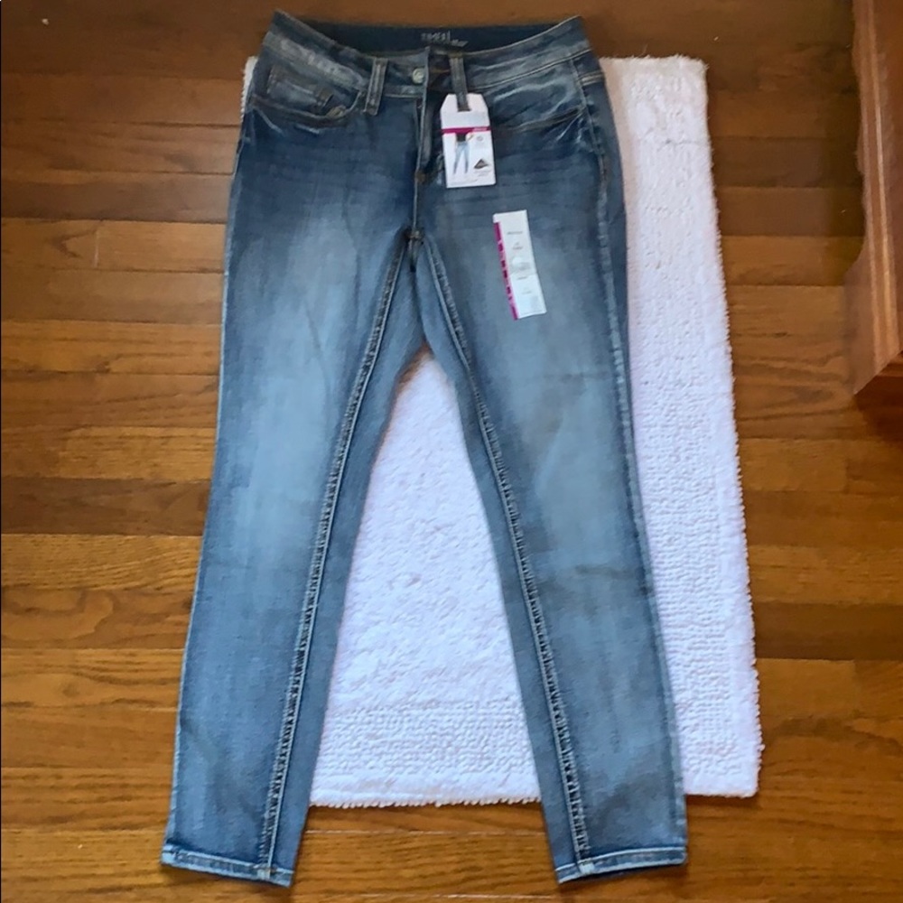 Time and tru jeans
